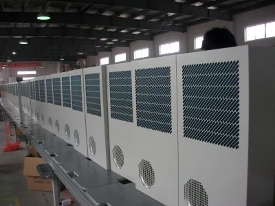 De industriële Airconditioner van 400W IP55 220/230 VAC 48VDC voor Telecommunicatiekabinet het Koelen